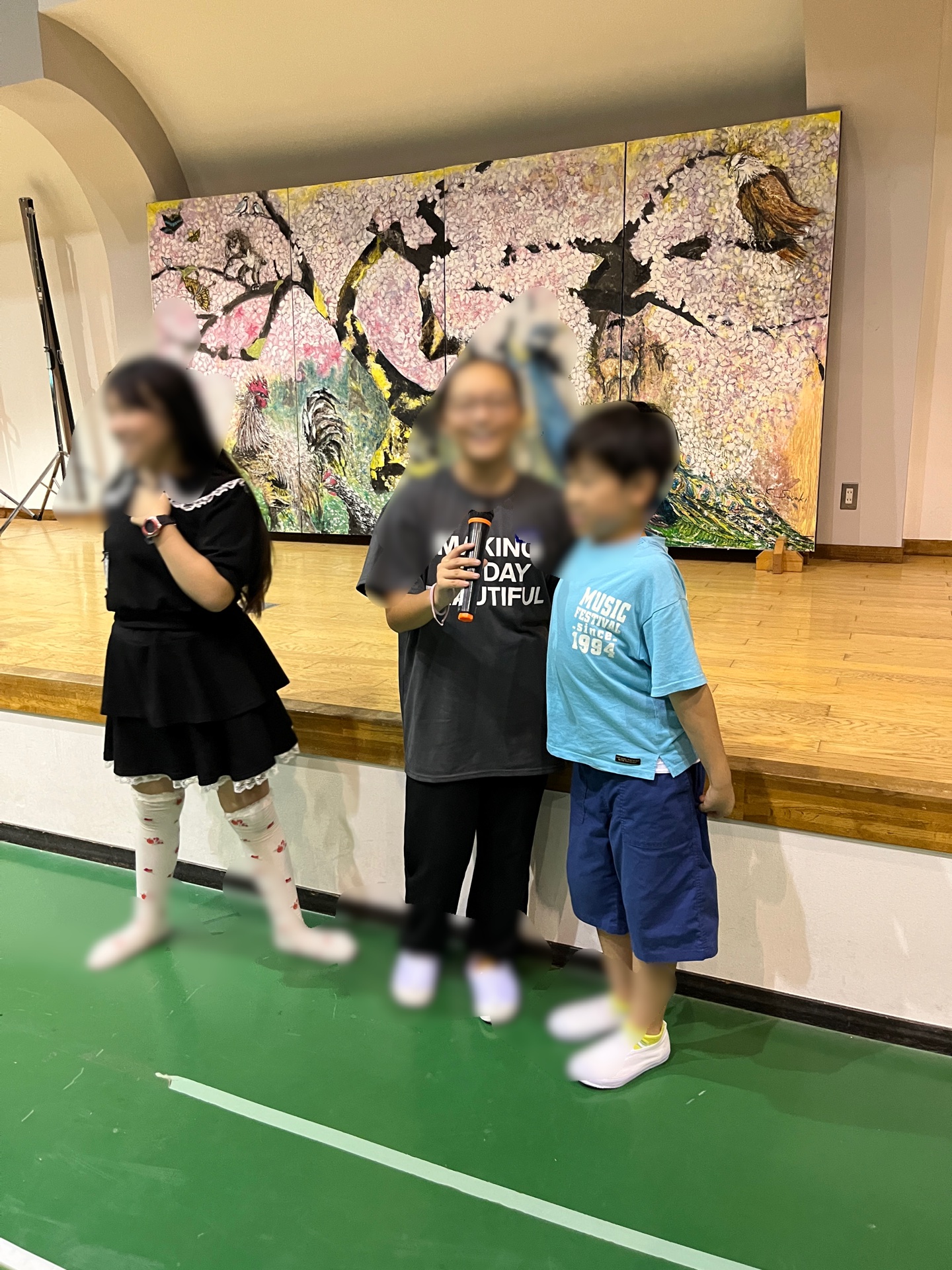 初日の夜です、みんなで交流