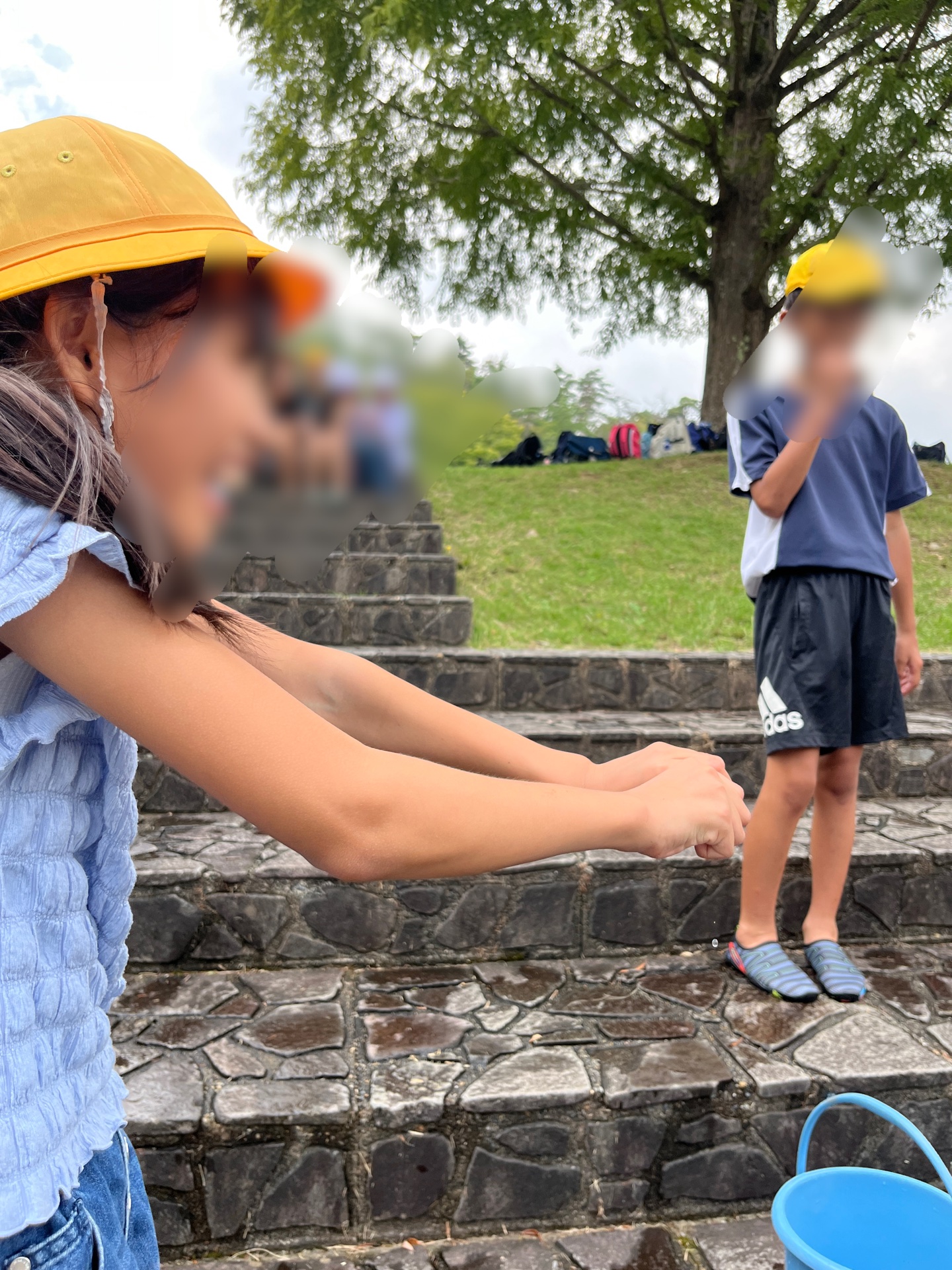 なかなかつかんだあとも、身体は安定しない