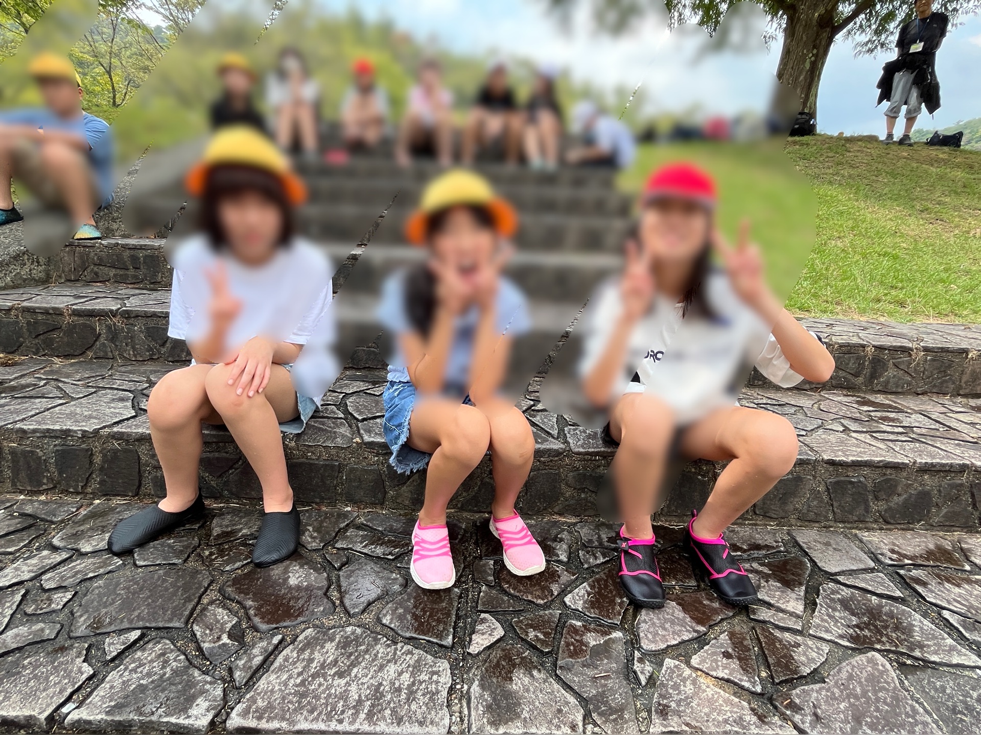 アマゴつかみをおえて、ハイポーズ